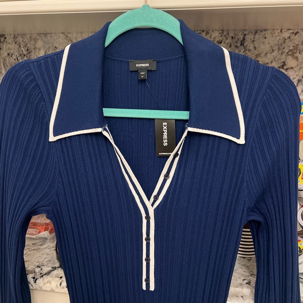 Express Navy and white v-nevk midi dress size M